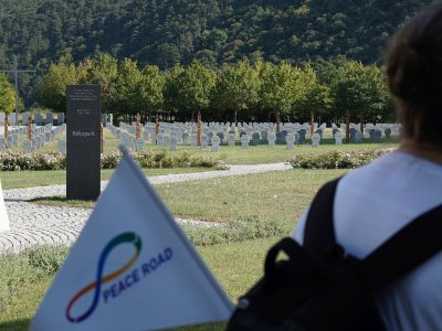 "Peace Road" imádság a budaörsi német-magyar katonai temetőben – 4. kép
