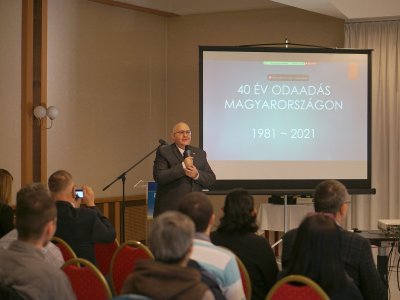 ÁTÖLELEM A VILÁGOT: 40 év odaadás Magyarországon 1981~2021 – 4. kép