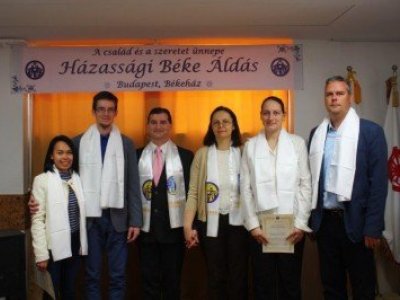 A család és a szeretet ünnepe – 1. kép